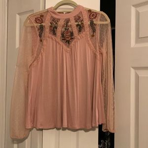 Romantic Altar’d State pink blouse, size Medium